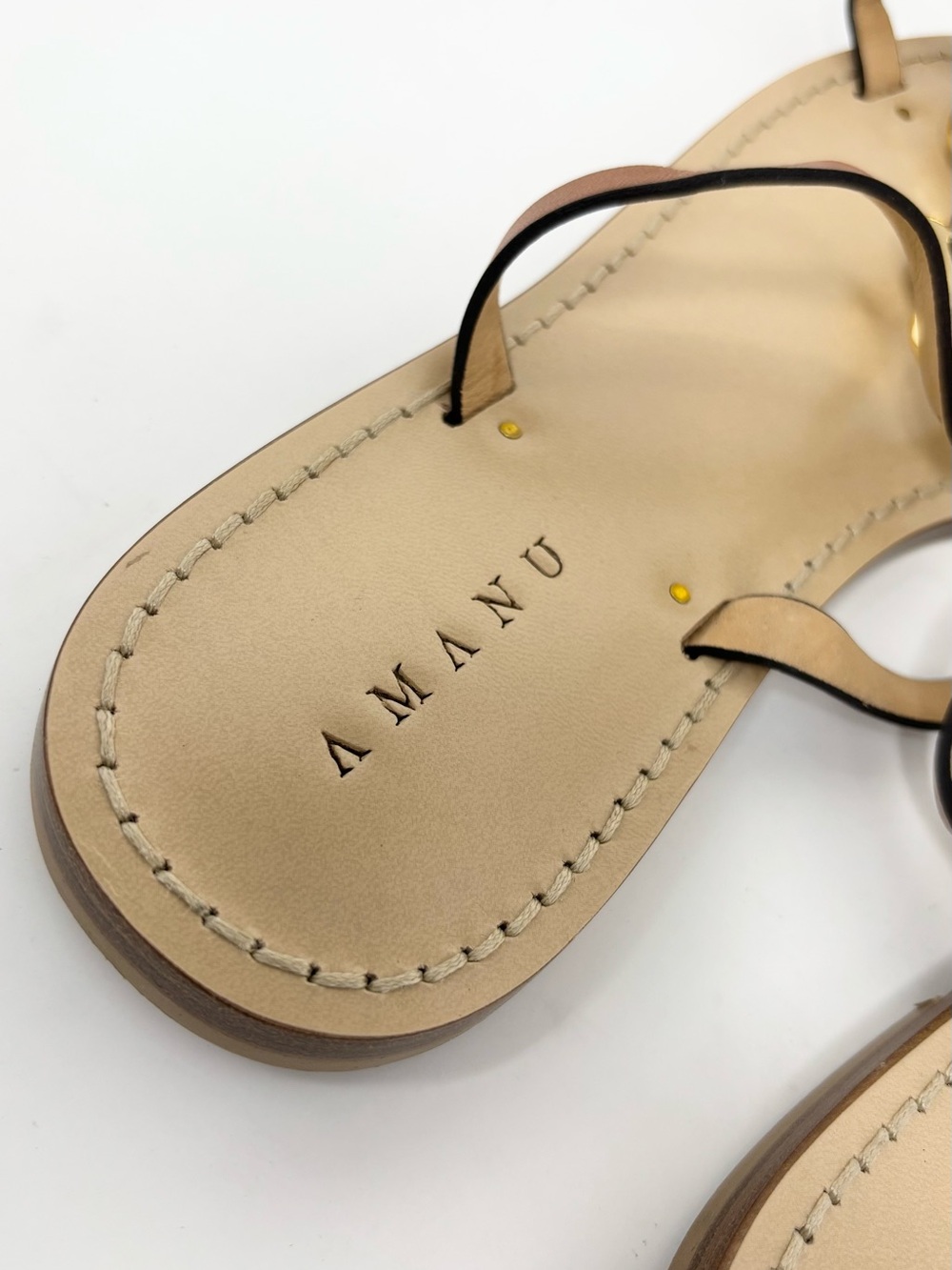 AMANU The Bazaruto Embellished Leather Sandals Cognac Gold Size 40 / 10 NWT - Picture 9 of 16